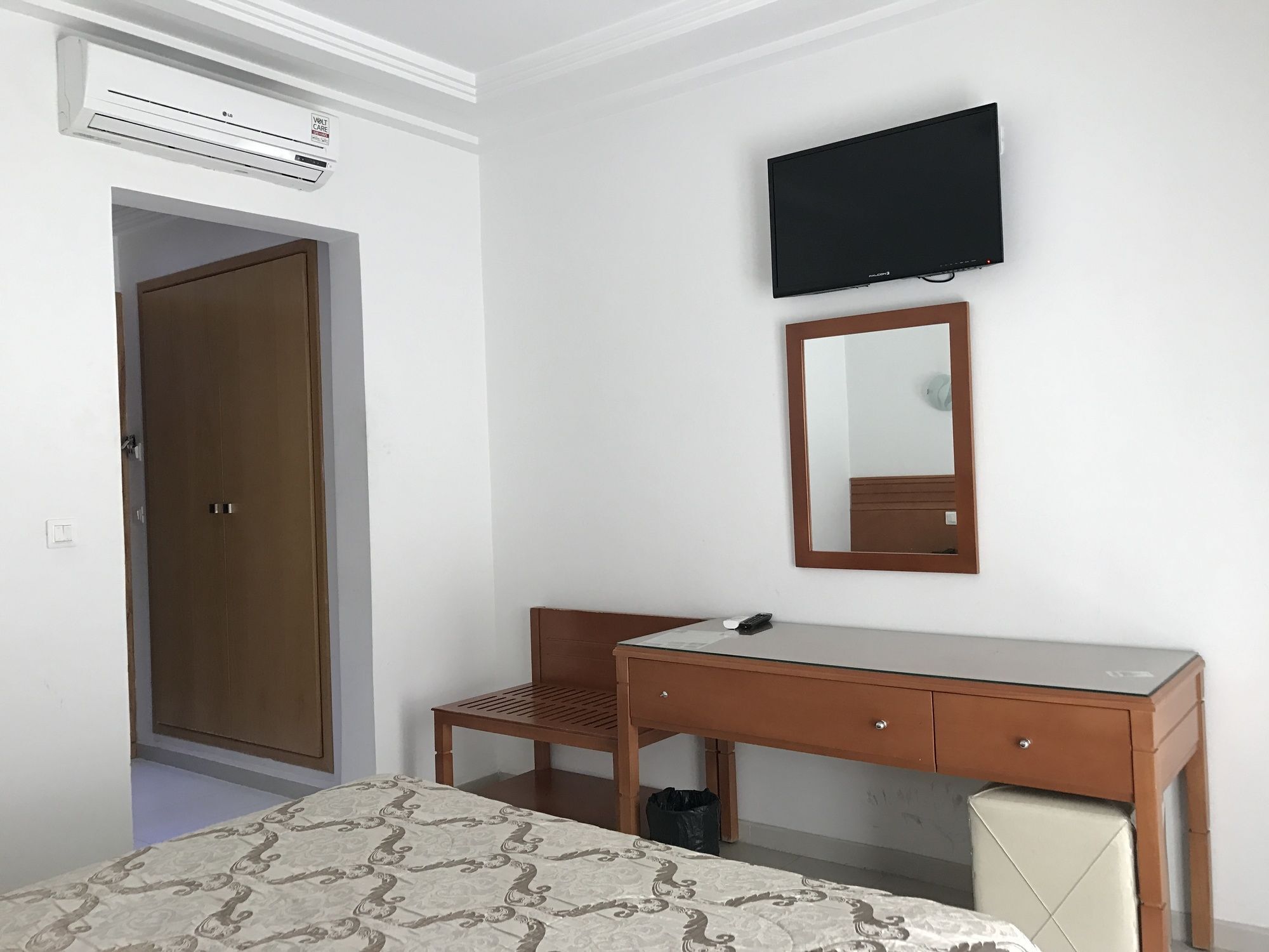 Hotel Al Karmel Туніс Екстер'єр фото